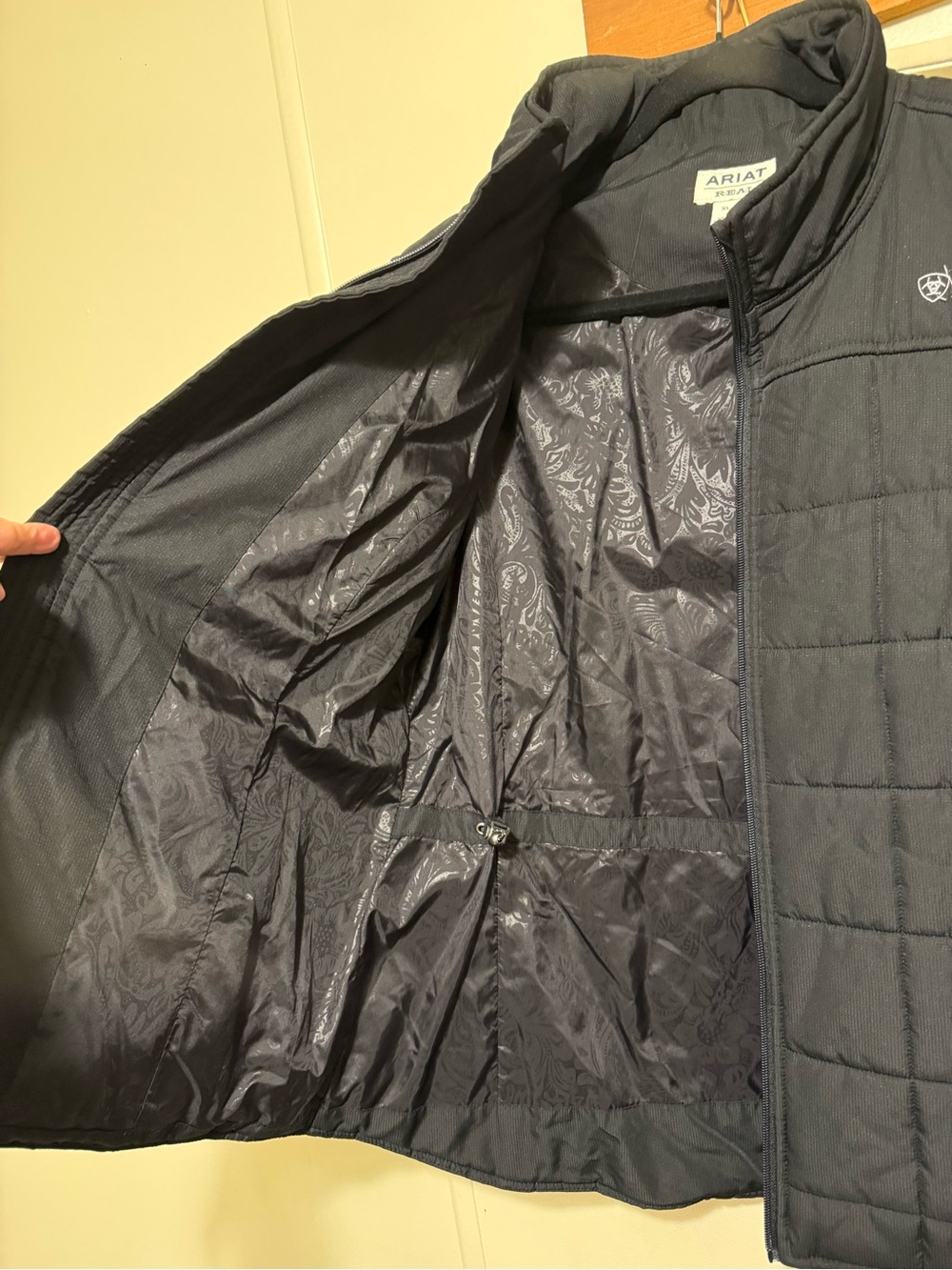 Ariat Womens Crius Insulated XL Black Quilted Jacket - Picture 9 of 16